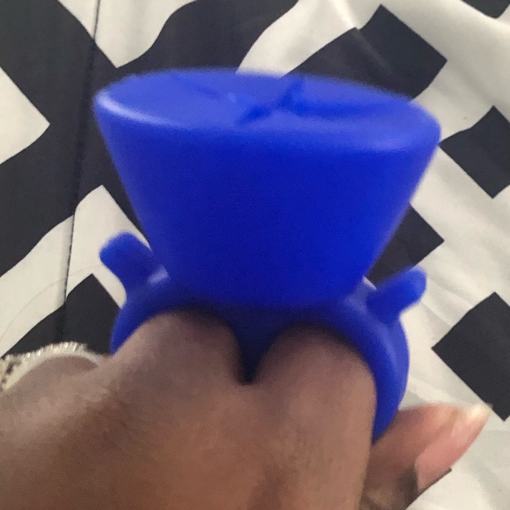 Polish Bottle Holder Ring, Blue